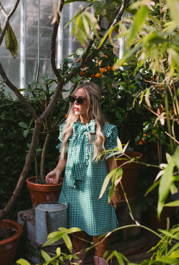 Josie shift dress in kelly green gingham – Elizabeth Wilson Designs